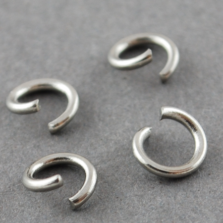 Anneau simple ouvert INOX argenté, 6mmx0.7, couleur inox, unité