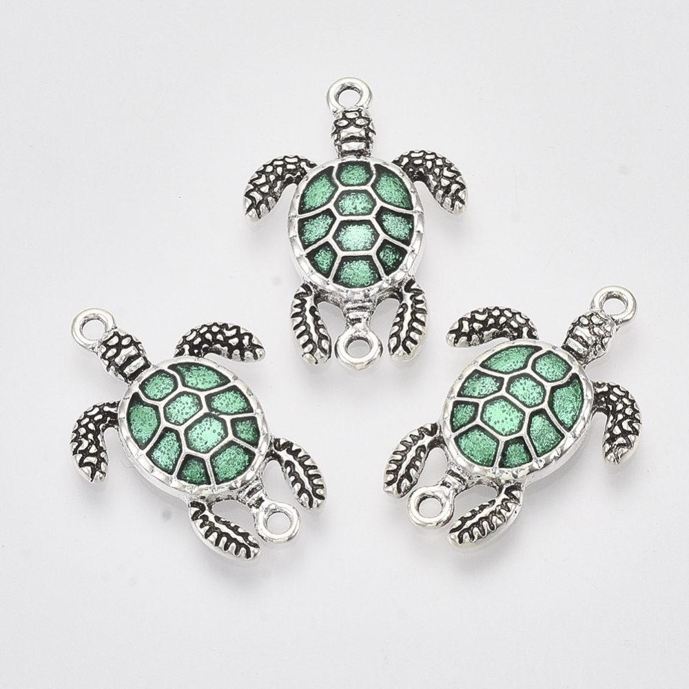 Estampe en laiton  argent émaillé, tortue de mer, 27x18,5x3,5mm, trou 1,6mm