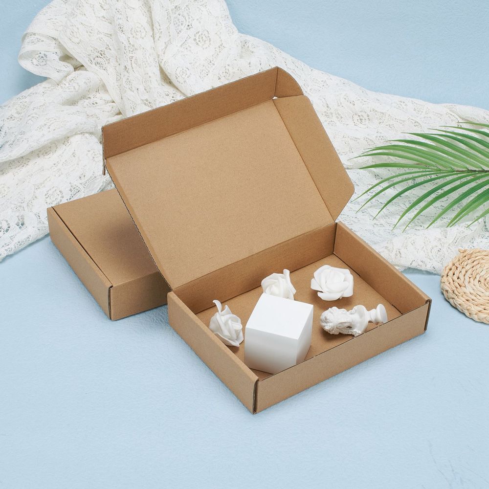 Boîte en carton, refermable, rectangulaire, 20x14x4cm