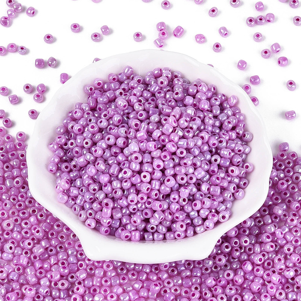 Perles de rocaille TRANSLUCIDES, TAILLE 4mm, trou 1,5mm, VIOLET, sachet 12 gr.