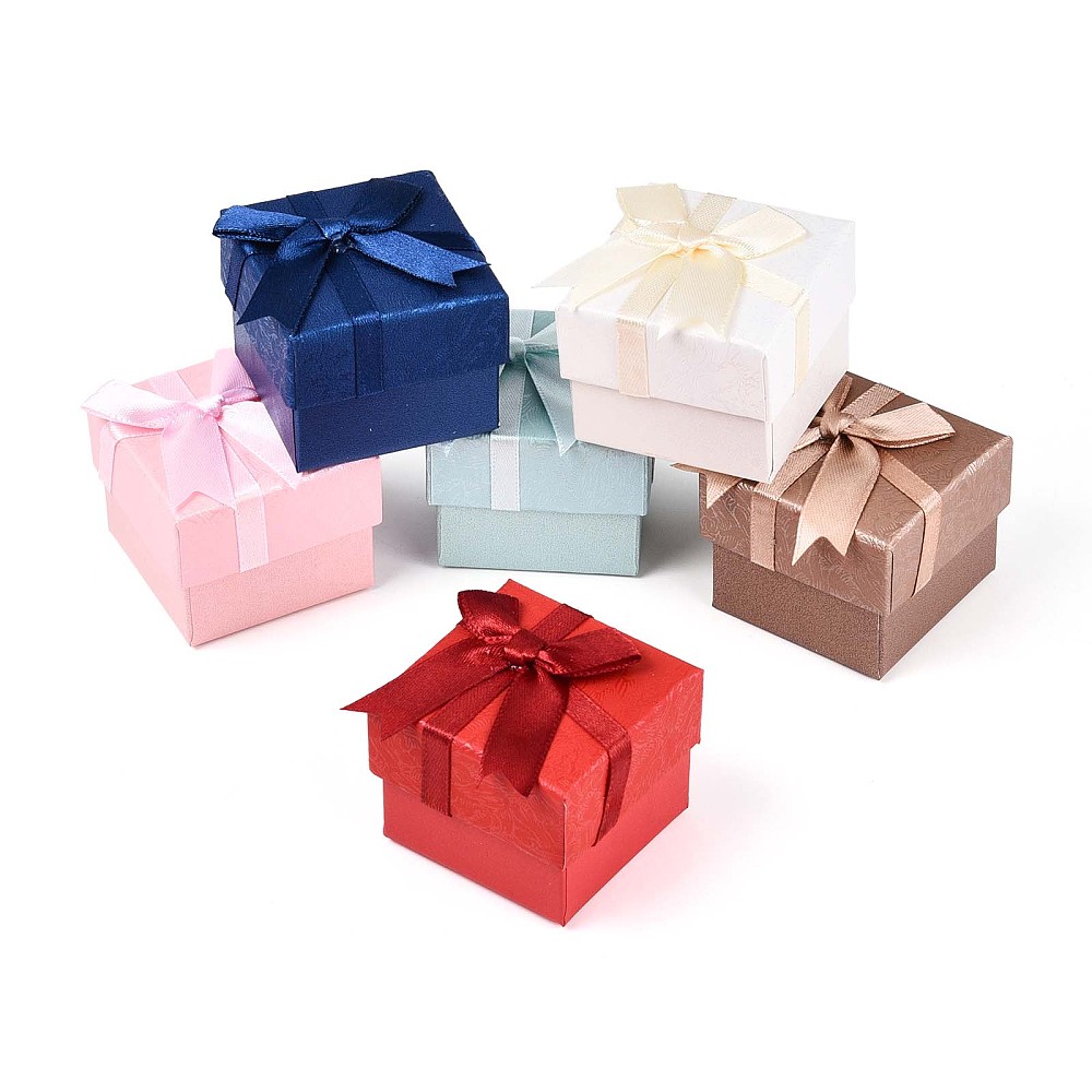 [CBOX-N014-04] Boîte de rangement pour bijou, coloris divers, en carton, avec mousse blanche, 5x5x cm, couvercle couleur avec noeud, unité
