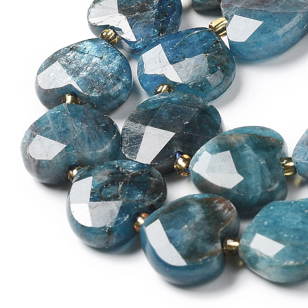 Pierre Apatite, bleu naturel, coeur à facettes, 12x12x5mm, trou 0,9mm, l'unité