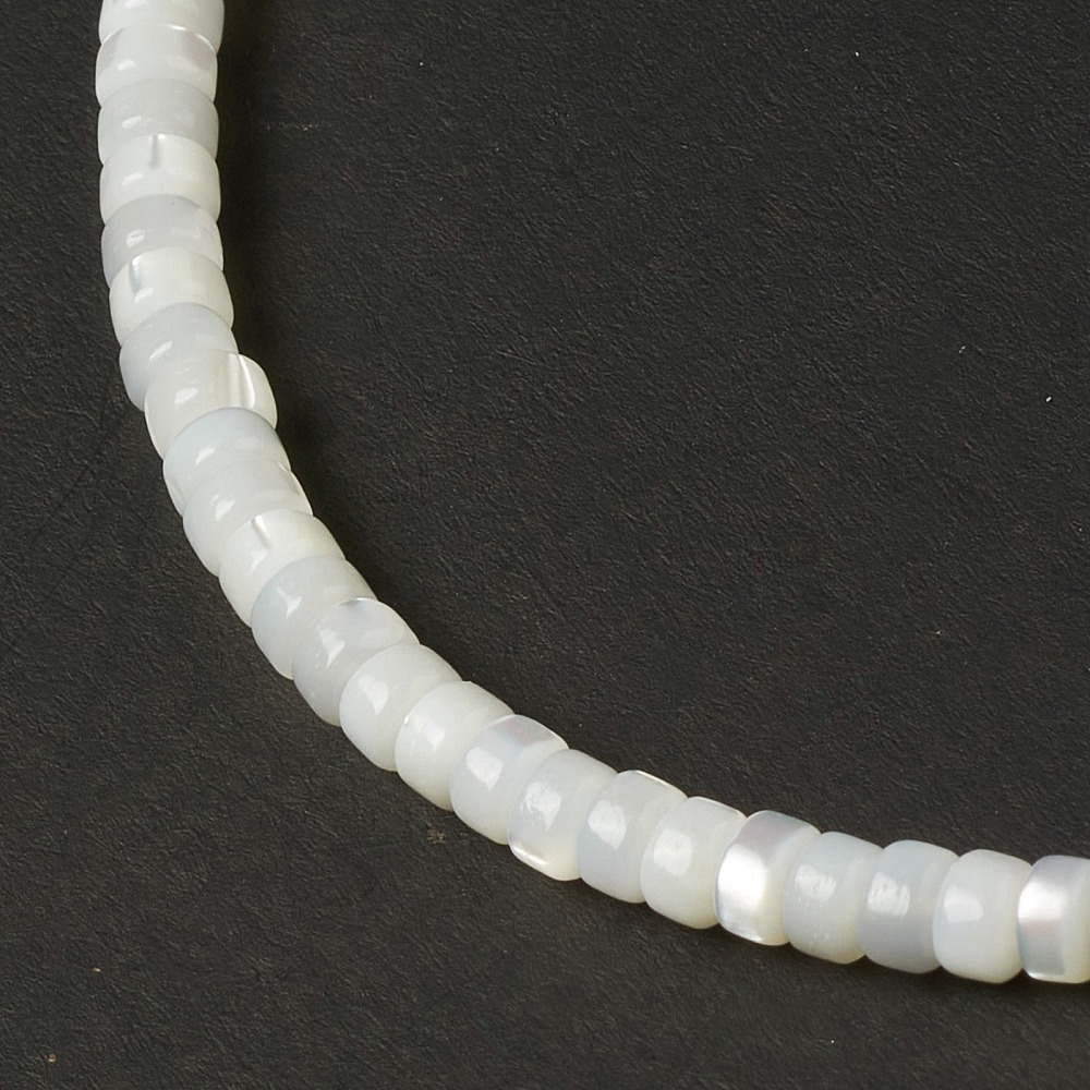 [BSHE-B005-12] Perle en nacre naturelle, disque heishi, 4x2,5mm, trou 0,9mm, l'unité